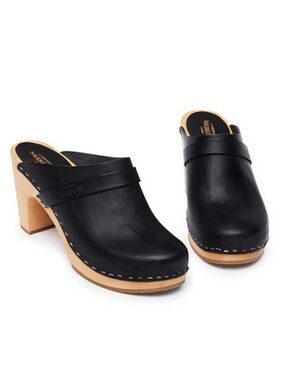 Swedish Hasbeens Slip In Classic Clogs
